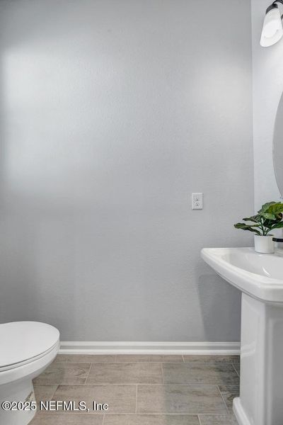 Image 36 of a home in .