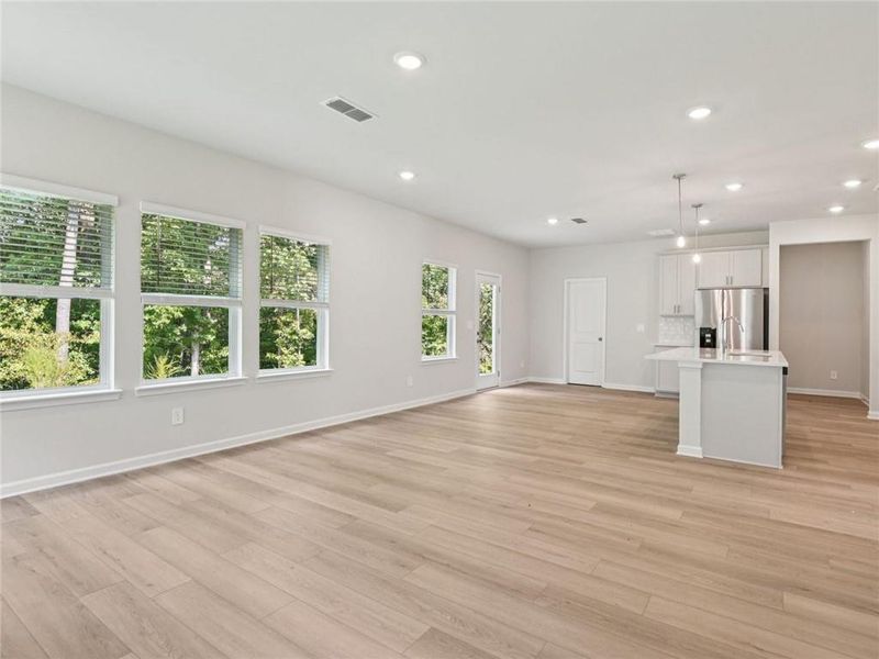 Spacious, unfurnished interior of a new home in Preserve at Mountain Creek, Pendergrass (Image 11).
