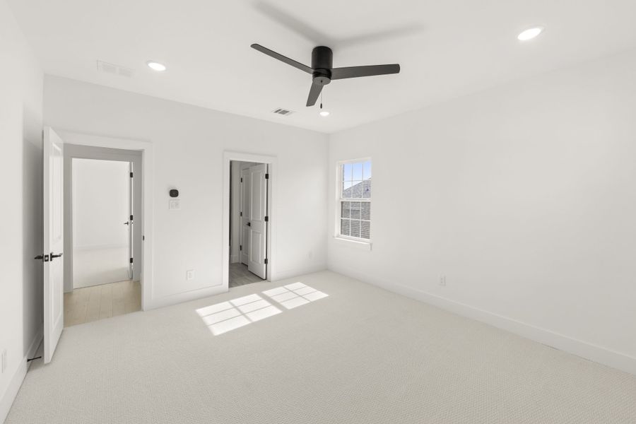 Spacious, unfurnished interior of a new home in Mosaic – 70′ Lots, Celina (Image 64).