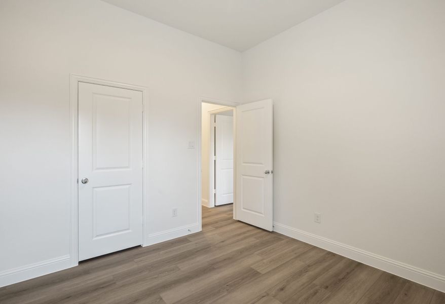 Representative unfurnished interior of a home built from the Sanders by UnionMain Homes in Walden Pond, Forney (Image 26). Representative unfurnished interior of a home built from the Sanders by UnionMain Homes in Walden Pond, Forney (Image 26).
