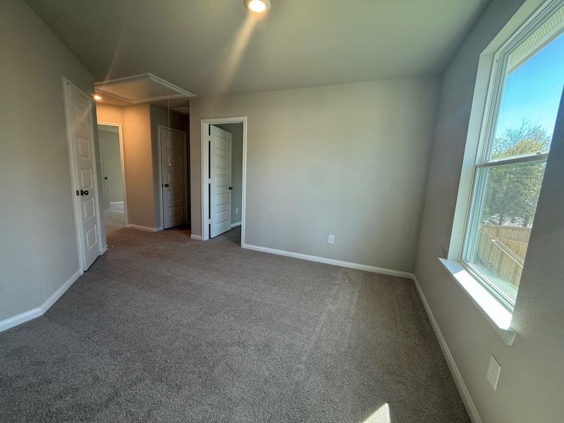 Spacious, unfurnished interior of a new home in Cliffstone Hills, Conroe (Image 23). Spacious, unfurnished interior of a new home in Cliffstone Hills, Conroe (Image 23).