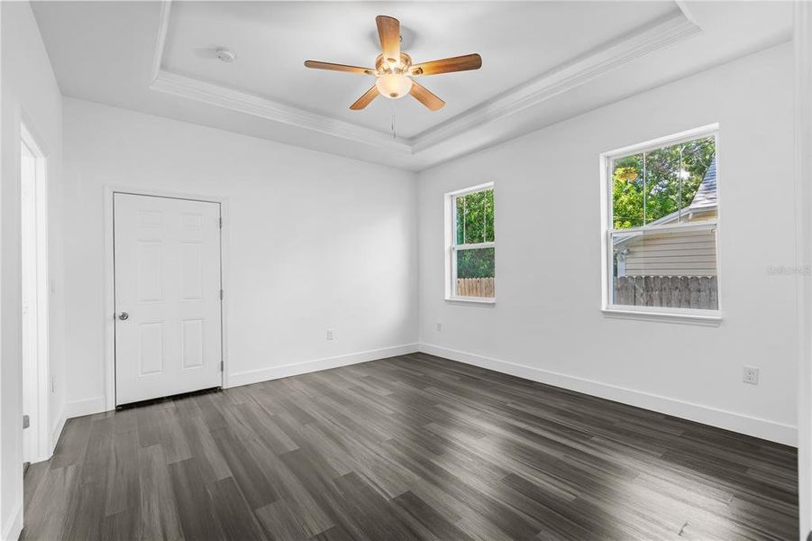 Spacious, unfurnished interior of a new home in , St. Petersburg (Image 41). Spacious, unfurnished interior of a new home in , St. Petersburg (Image 41).