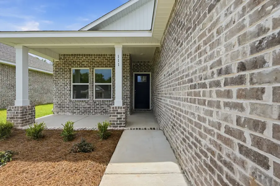 Exterior details and patio area of a home in McCarthy Estates, Defuniak Springs (Image 4). Exterior details and patio area of a home in McCarthy Estates, Defuniak Springs (Image 4).