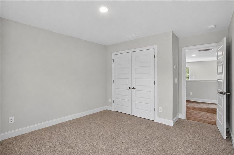 Spacious, unfurnished interior of a new home in Waters Edge, Mansfield (Image 16).