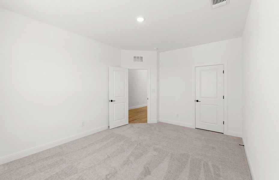 Spacious, unfurnished interior of a new home in West Cypress Hills, Spicewood (Image 35).