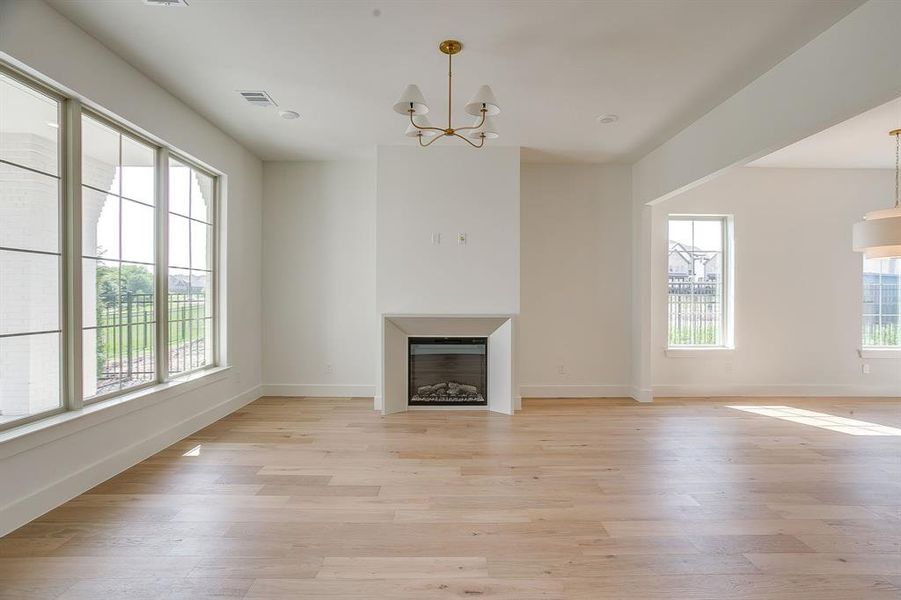 Spacious, unfurnished interior of a new home in , Fort Worth (Image 18).
