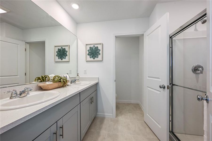 Furnished interior view inside a new home in Waterstone, Groveland (Image 28).