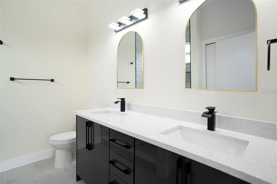 Furnished interior view inside a new home in , Tampa (Image 12).