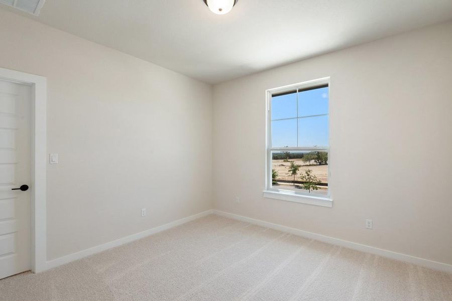 Spacious, unfurnished interior of a new home in Arbor Collection at Heritage, Dripping Springs (Image 24).