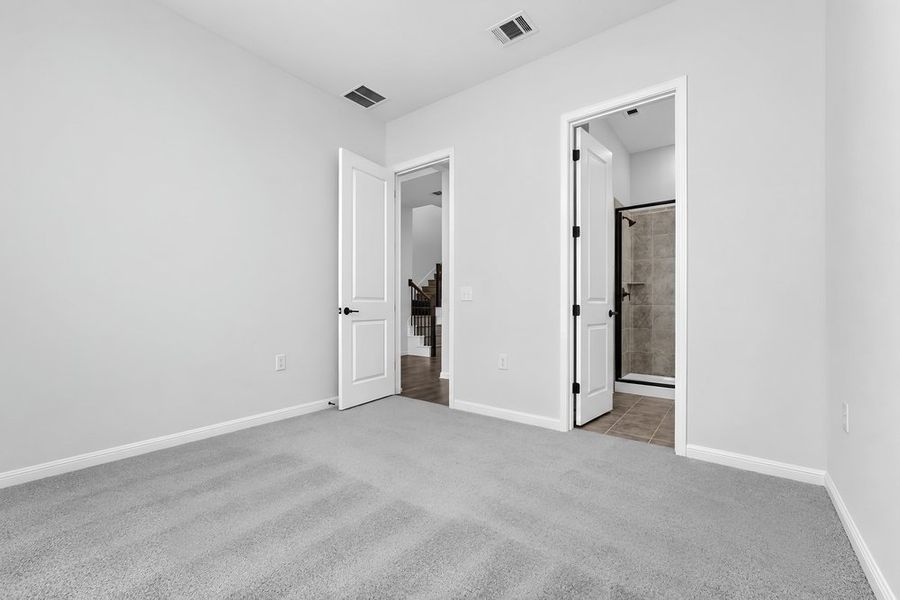Spacious, unfurnished interior of a new home in Silverleaf, Cedar Creek (Image 32). Spacious, unfurnished interior of a new home in Silverleaf, Cedar Creek (Image 32).