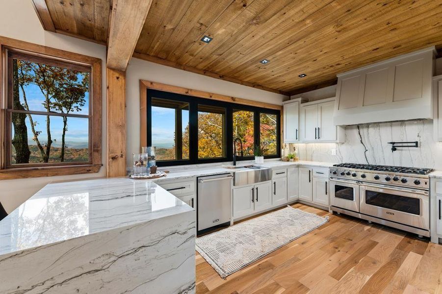 Image 85 of a home in .