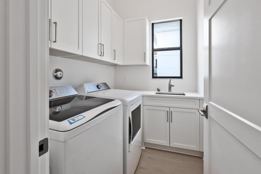 Furnished interior view inside a new home in Artistry Palm Beach, Palm Beach Gardens (Image 15). Furnished interior view inside a new home in Artistry Palm Beach, Palm Beach Gardens (Image 15).