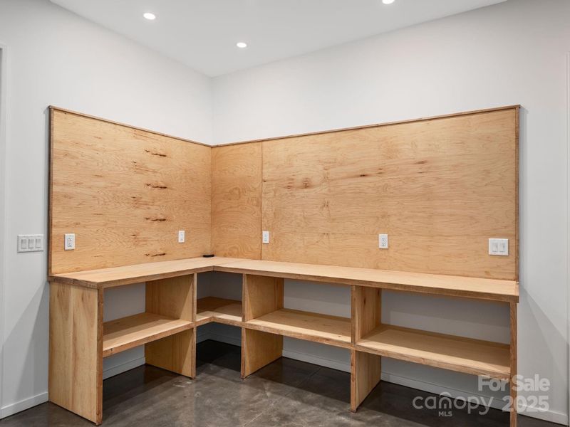 Lower level workshop Lower level workshop