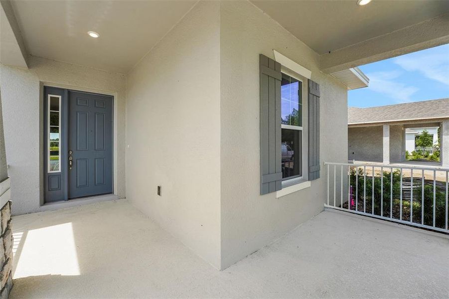 Exterior details and patio area of a home in Avalon Woods, Winter Garden (Image 27). Exterior details and patio area of a home in Avalon Woods, Winter Garden (Image 27).