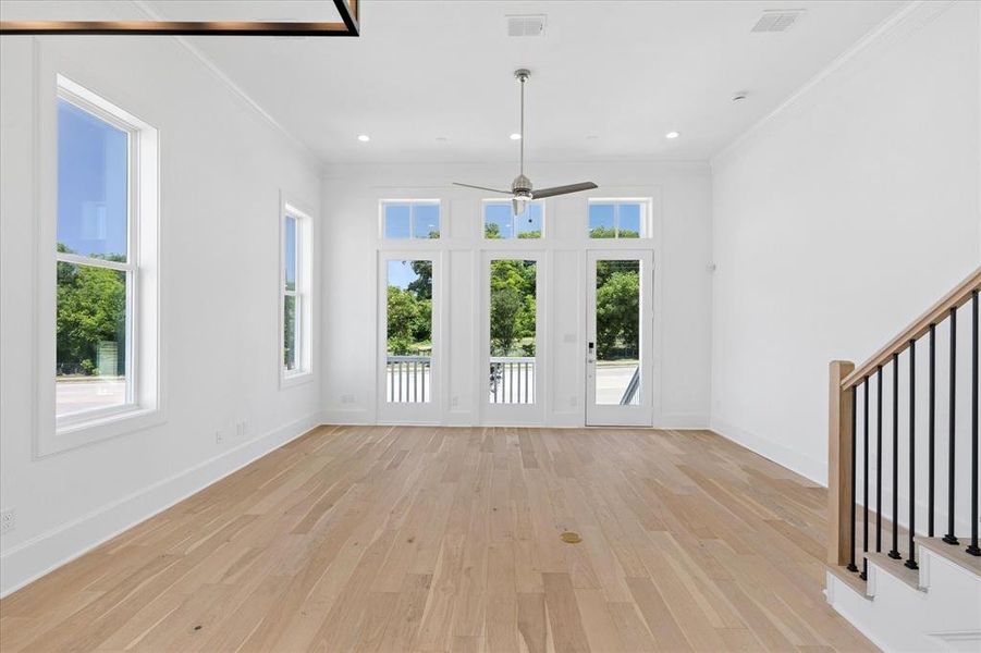Spacious, unfurnished interior of a new home in Carroll Crest, Carrollton (Image 17).