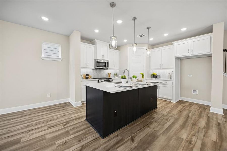Furnished interior view inside a new home in Painted Tree Woodland West – Cottages, McKinney (Image 15).