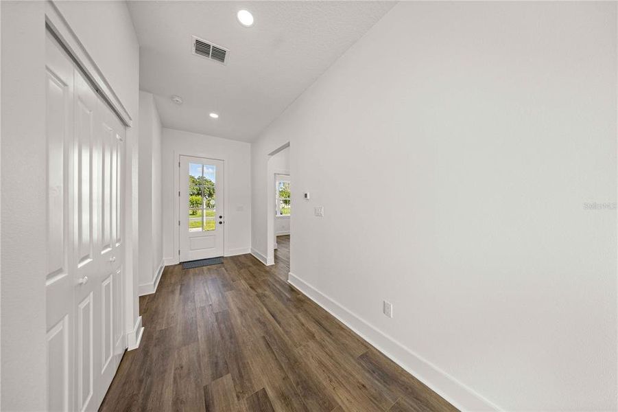 Spacious, unfurnished interior of a new home in , Beverly Hills (Image 33).