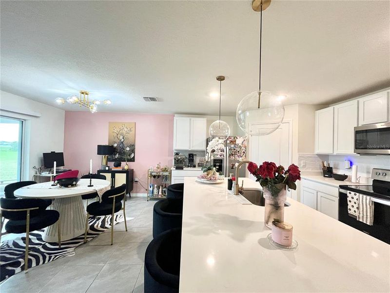 Furnished interior view inside a new home in Ocala Crossings South, Ocala (Image 18).