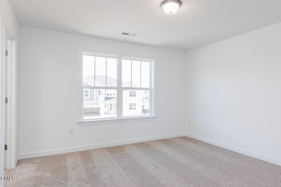 Mag SF-Lot 170-Lassen_QMI (33) Mag SF-Lot 170-Lassen_QMI (33)