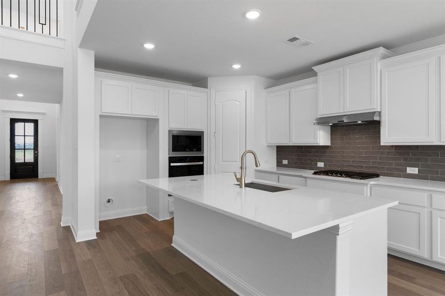 DAL_Hillside Village_ Mineola_608 Limerick Lane (12)