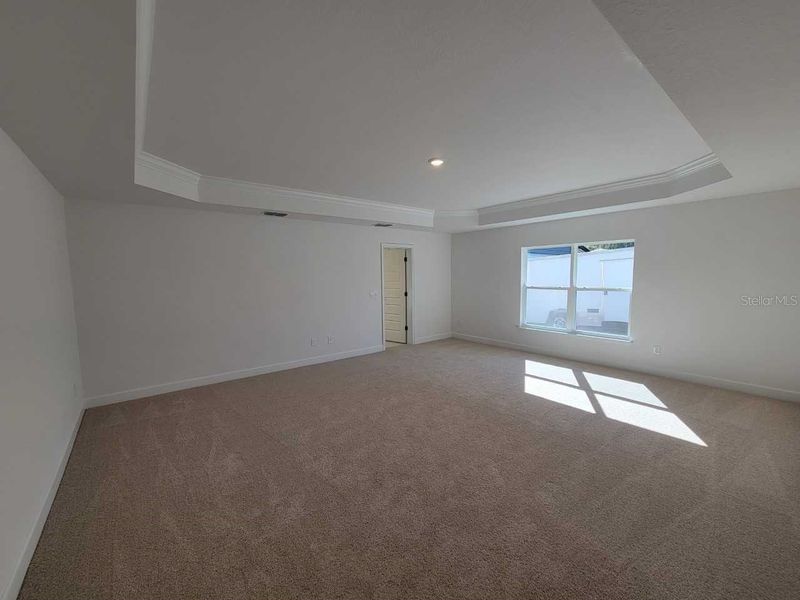 Spacious, unfurnished interior of a new home in Ocala Waterway / Kingsland Country Estates, Ocala (Image 12).