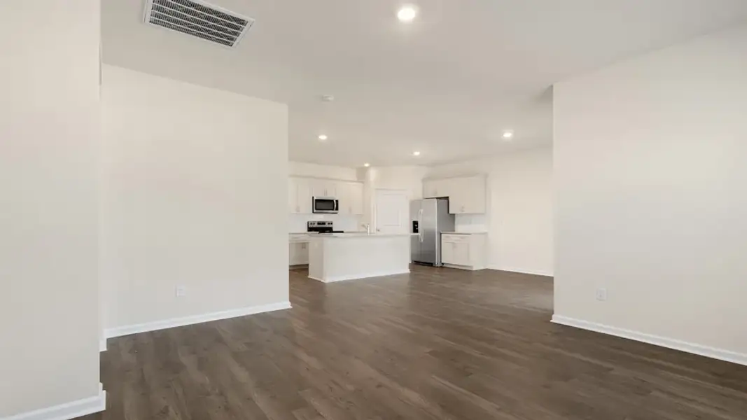 Spacious, unfurnished interior of a new home in Baker Farm, Youngsville (Image 16).