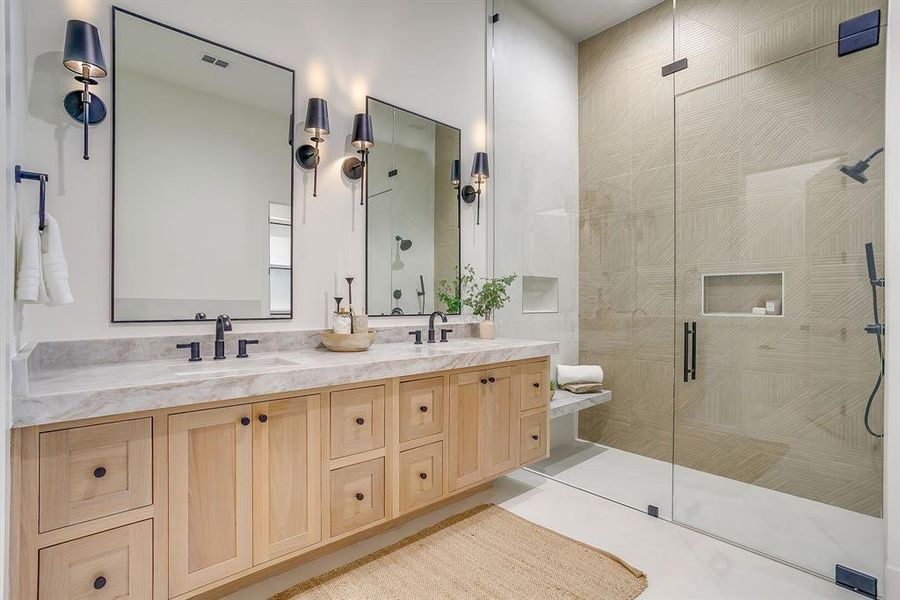 Furnished interior view inside a new home in , Weatherford (Image 11).