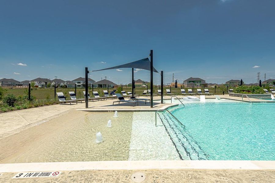 COMMUNITY PHOTOS COMMUNITY PHOTOS