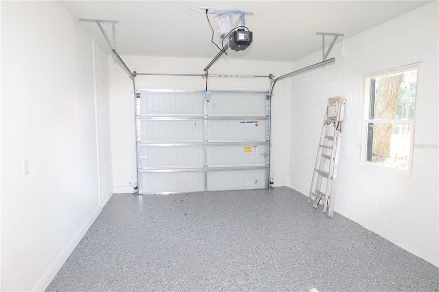 Spacious, unfurnished interior of a new home in , Deland (Image 32). Spacious, unfurnished interior of a new home in , Deland (Image 32).