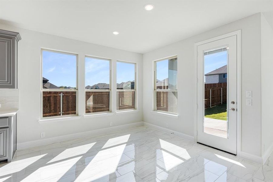 Spacious, unfurnished interior of a new home in Hampton Park, Glenn Heights (Image 36).