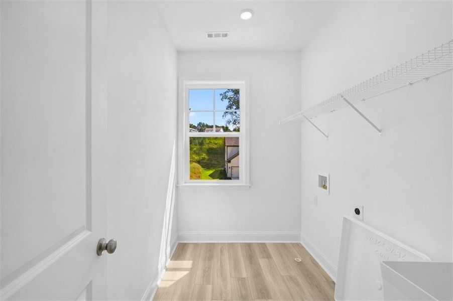 Spacious, unfurnished interior of a new home in Stratford Hills, Ball Ground (Image 25).