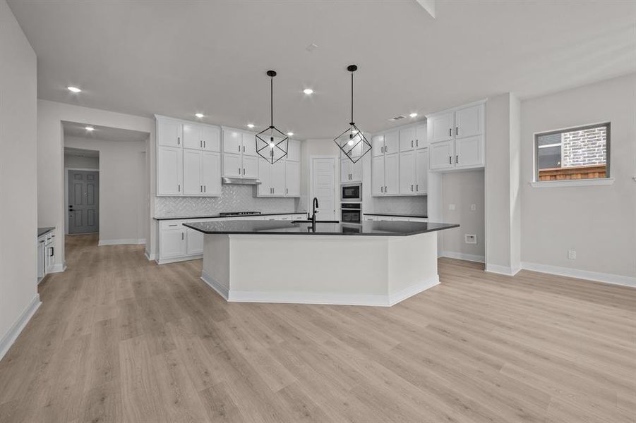 Furnished interior view inside a new home in Walsh Classic, Aledo (Image 8). Furnished interior view inside a new home in Walsh Classic, Aledo (Image 8).