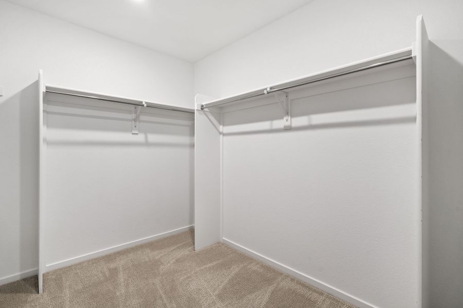 Spacious, unfurnished interior of a new home in Cordovan, Firestone (Image 11).