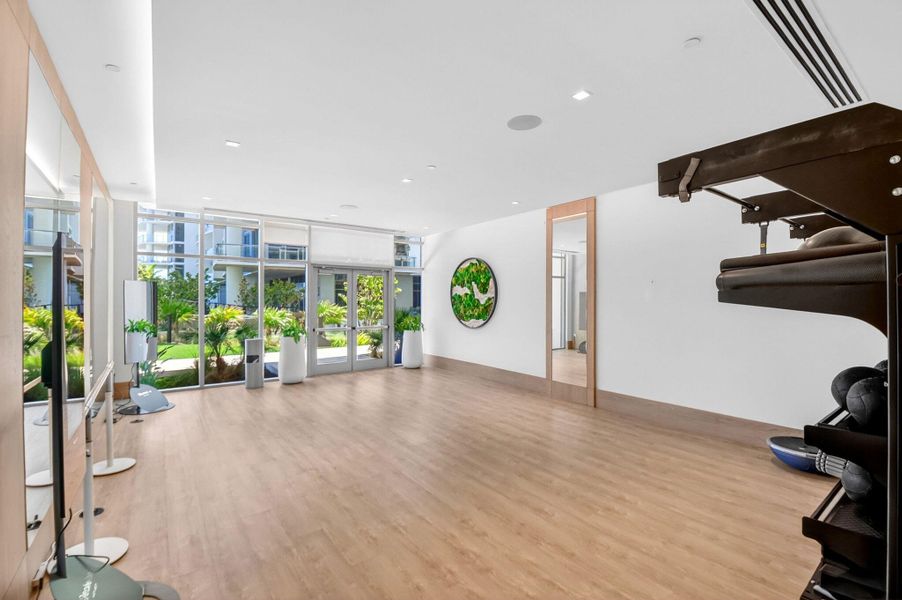 Amenities sixth floor fitness center