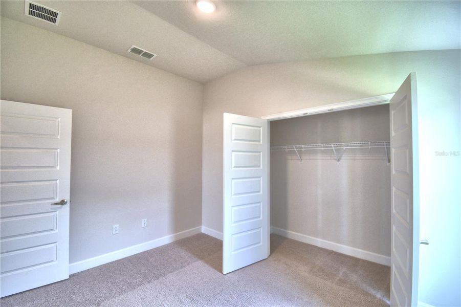 Spacious, unfurnished interior of a new home in Lake Juliana Estates, Auburndale (Image 23).