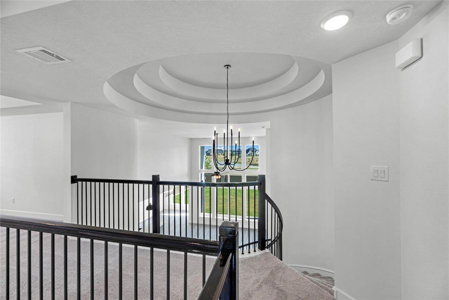 Image 25 of a home in Cross Creek West.