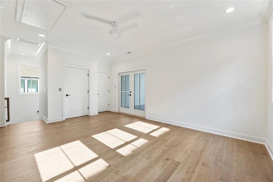 Spacious, unfurnished interior of a new home in , Alpharetta (Image 63). Spacious, unfurnished interior of a new home in , Alpharetta (Image 63).