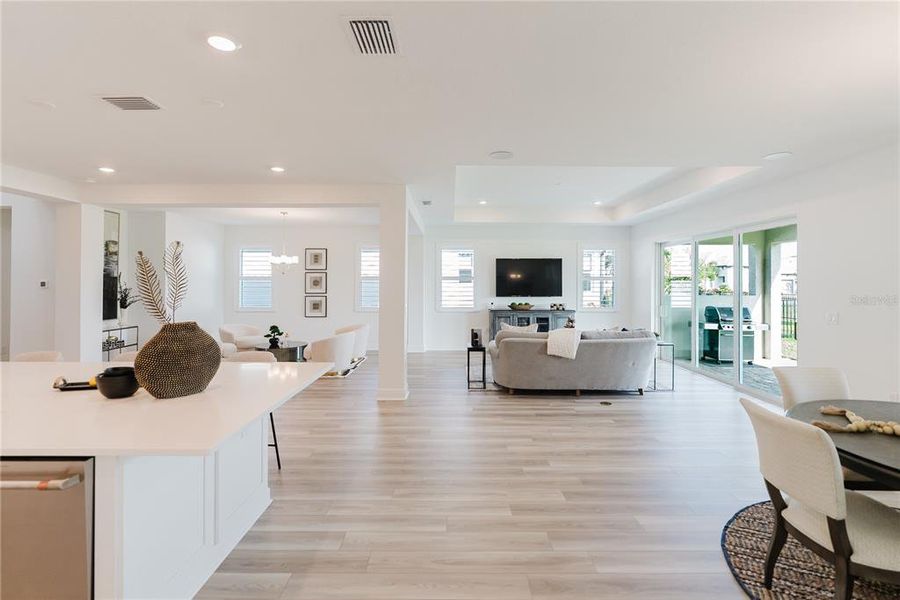 Furnished interior view inside a new home in Sweetwater at Lakewood Ranch, Bradenton (Image 58). Furnished interior view inside a new home in Sweetwater at Lakewood Ranch, Bradenton (Image 58).