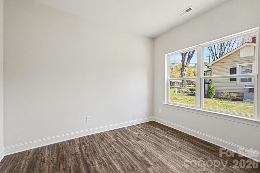 Spacious, unfurnished interior of a new home in , Mooresville (Image 20).