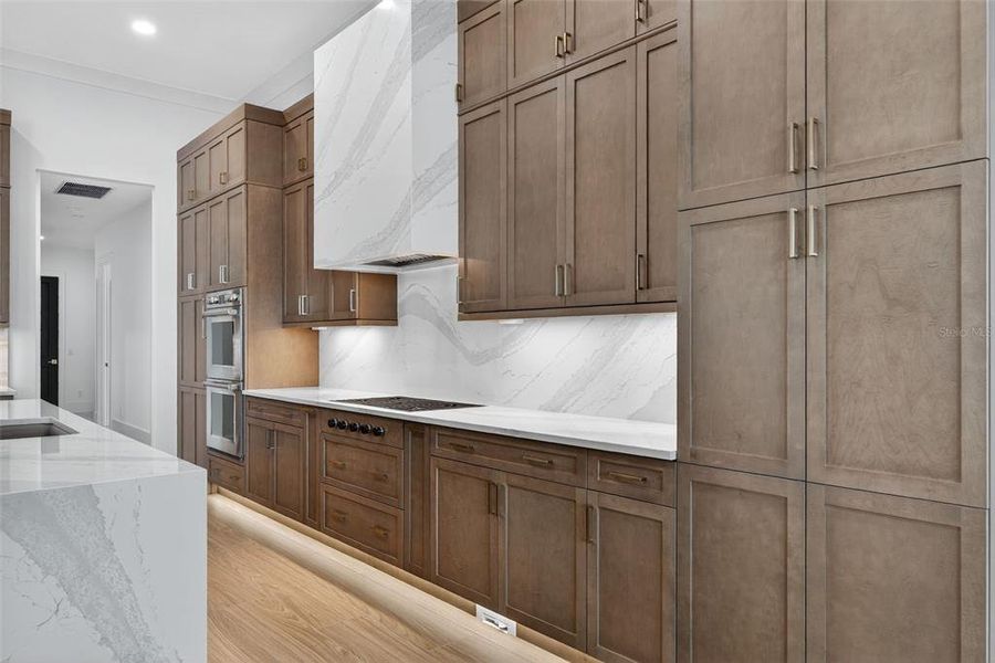 Furnished interior view inside a new home in , Sarasota (Image 41).