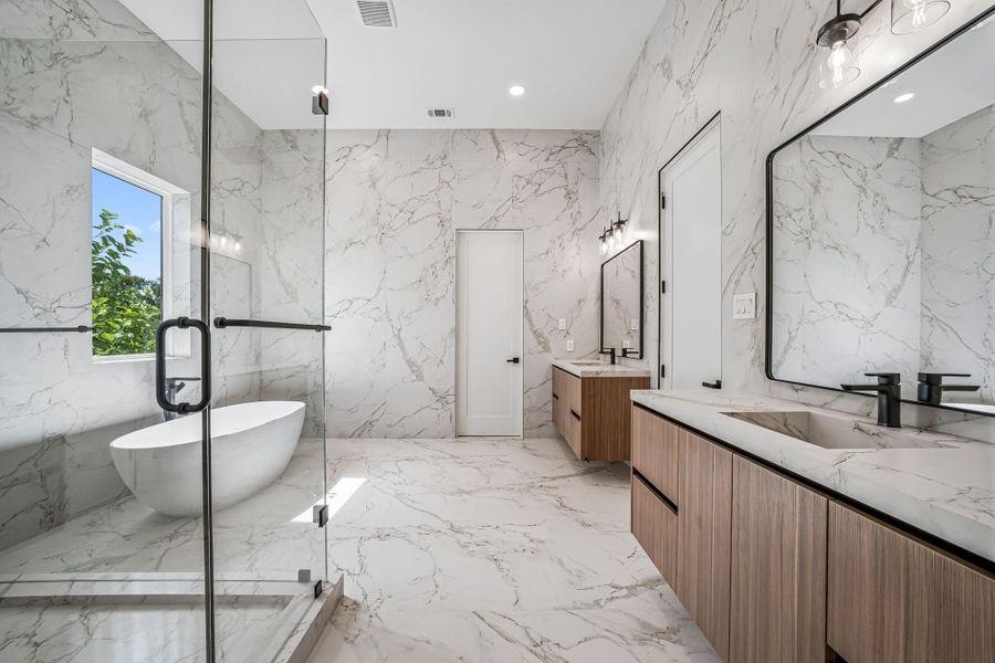 Furnished interior view inside a new home in , Houston (Image 12).