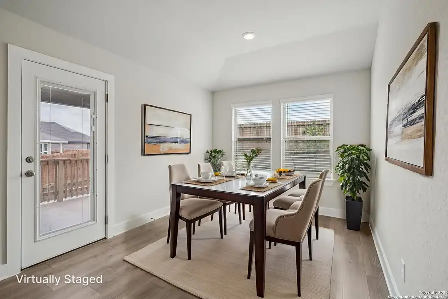 Furnished interior view inside a new home in Comanche Ridge, San Antonio (Image 10). Furnished interior view inside a new home in Comanche Ridge, San Antonio (Image 10).