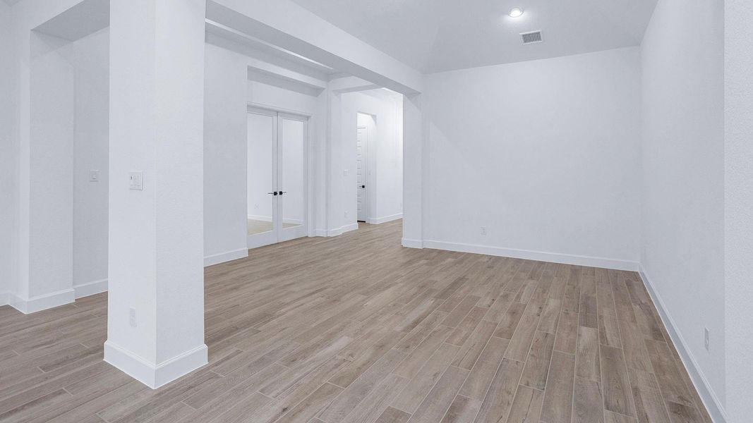 Spacious, unfurnished interior of a new home in Riceland, Mont Belvieu (Image 17). Spacious, unfurnished interior of a new home in Riceland, Mont Belvieu (Image 17).