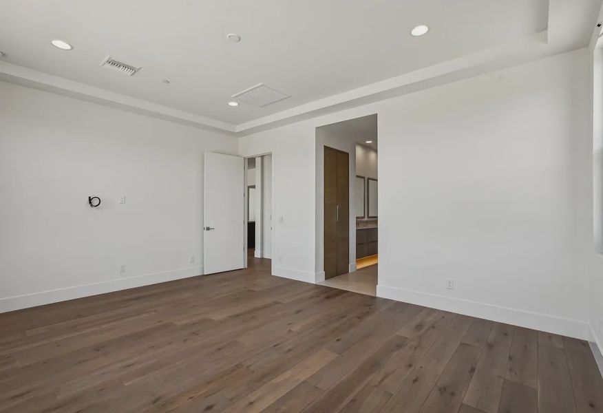 Primary Bedroom - 6 of 36