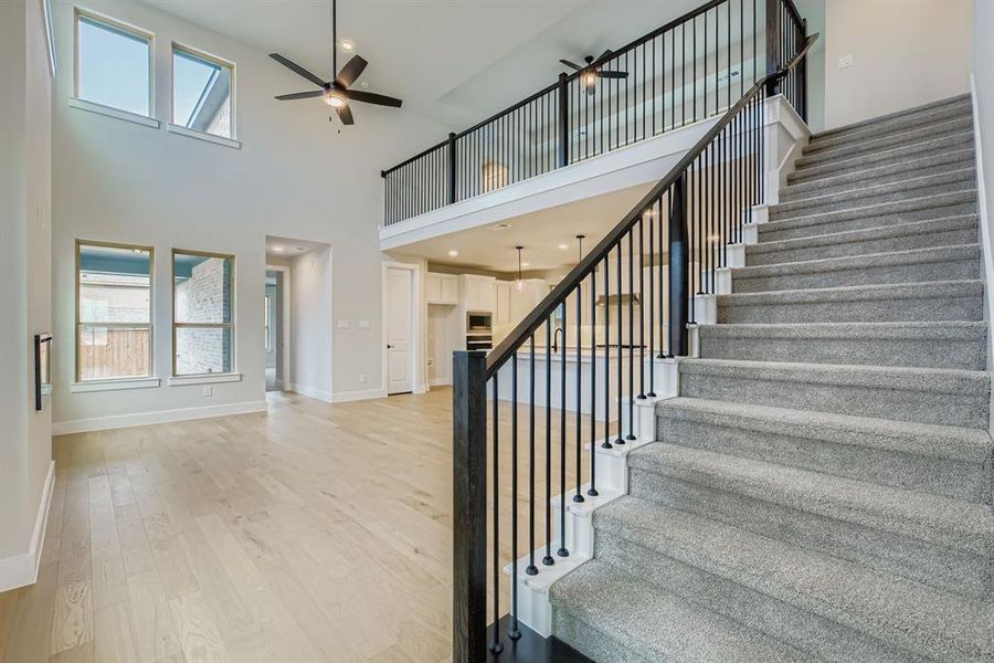 Spacious, unfurnished interior of a new home in Hillstead, Lavon (Image 27).