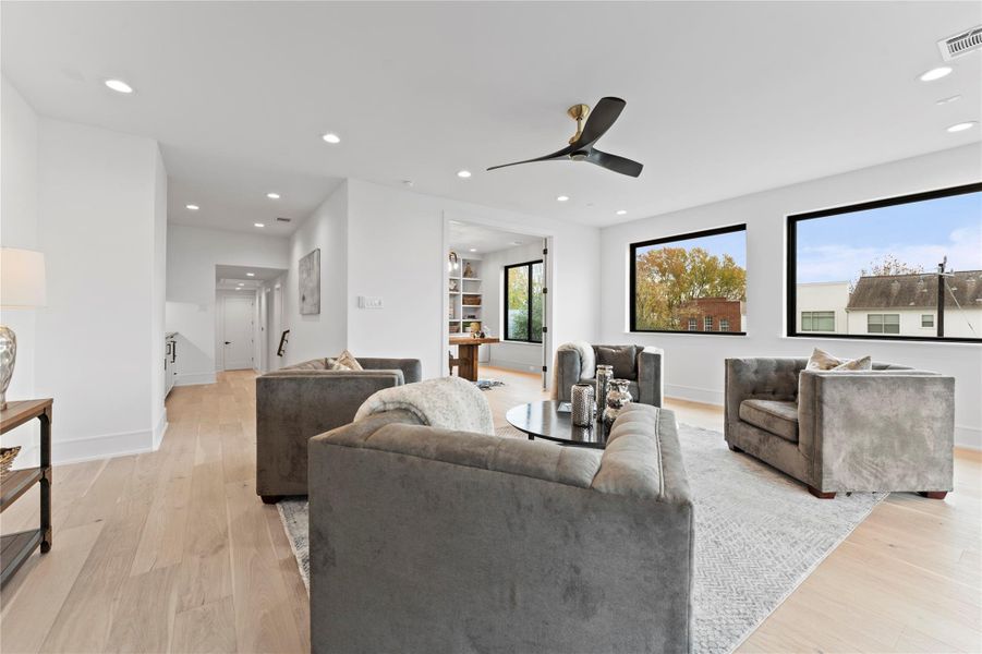 Open upper level perfect for lounge or media.