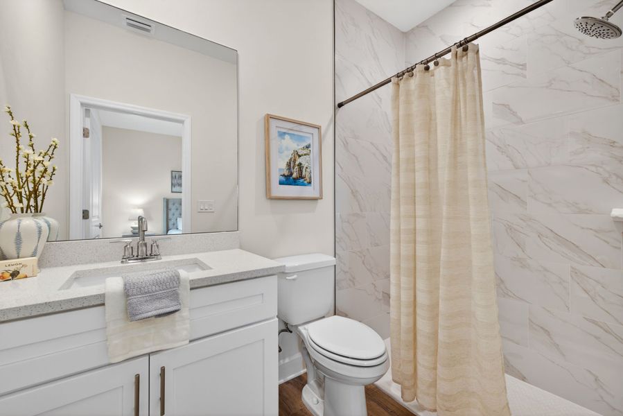 Representative furnished interior of a home built from the The Bluewater Cove by Sunlife Homes LLC in Cape Coral, Cape Coral (Image 32).