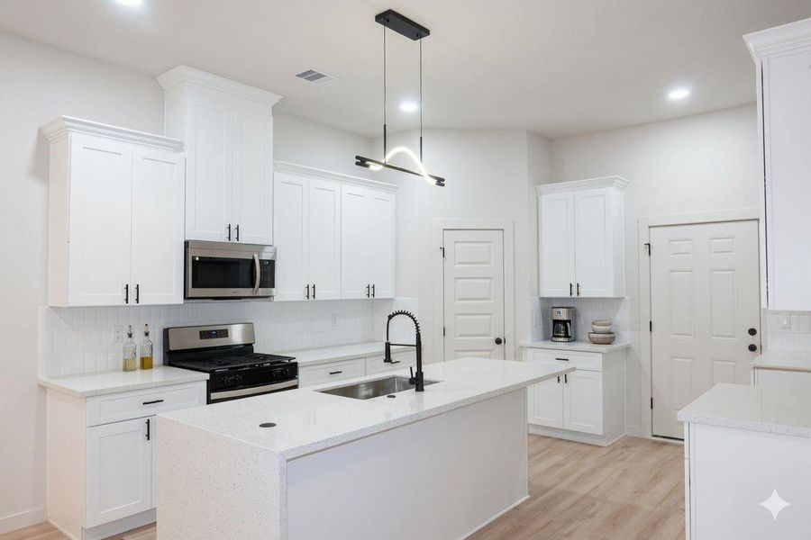 Furnished interior view inside a new home in , Baytown (Image 3).