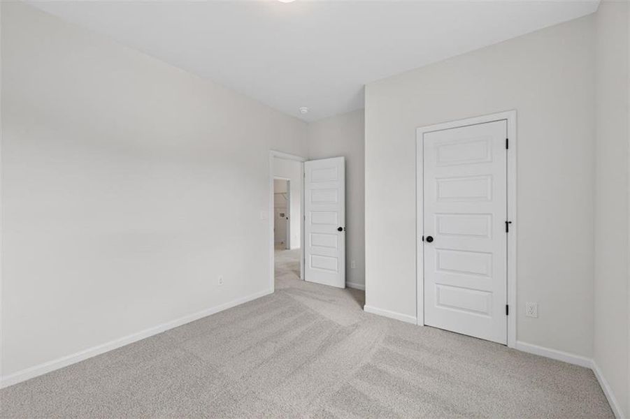 Spacious, unfurnished interior of a new home in Varnell Preserve, Dalton (Image 25).