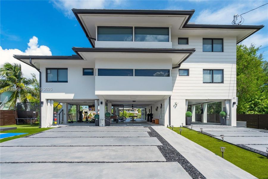 Image 68 of a home in . Image 68 of a home in .